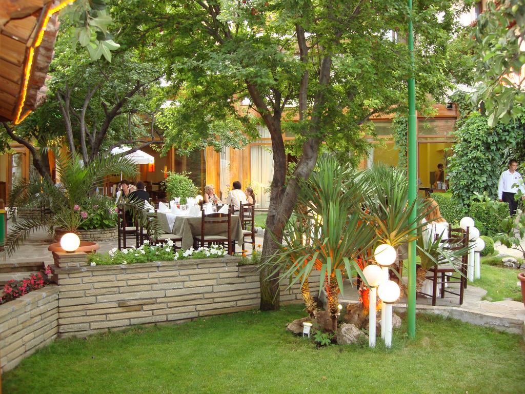 Hotel Bozukova House Sliven Exterior foto