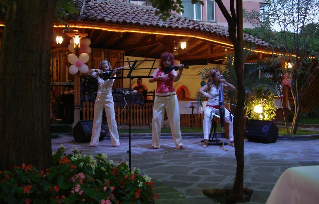 Hotel Bozukova House Sliven Exterior foto